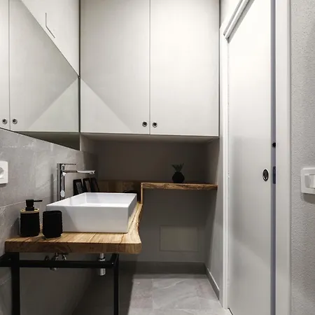 Boccaccio Apartment